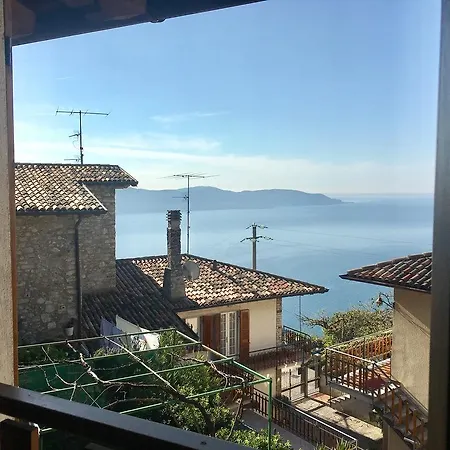 Rustico Pietre Antiche 4 Gargnano