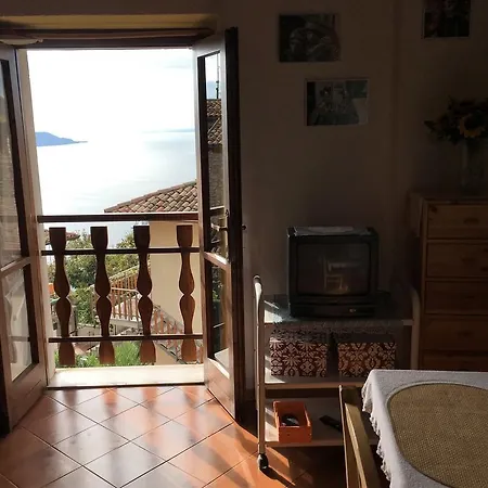 Apartment Rustico Pietre Antiche 4 *